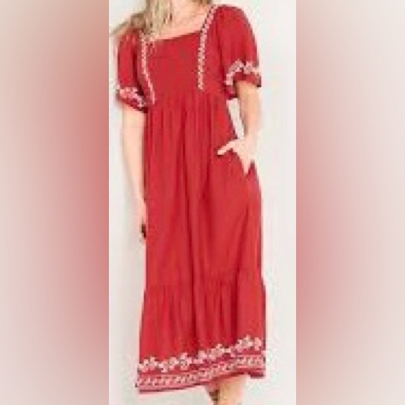 OLD NAVY Dresses & Skirts - OLD NAVY PETITE SMALL Fit & Flare Short Sleeve Tie Red /White Embroidery Maxi